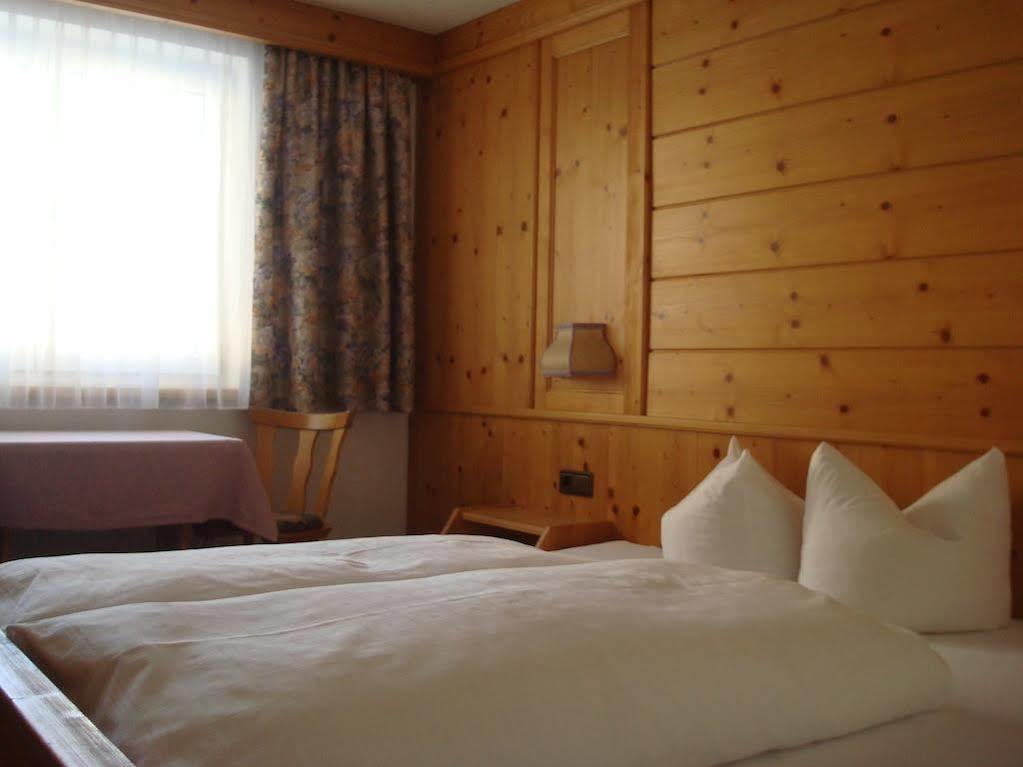Apart Garni Sesvenna Ischgl Exterior photo